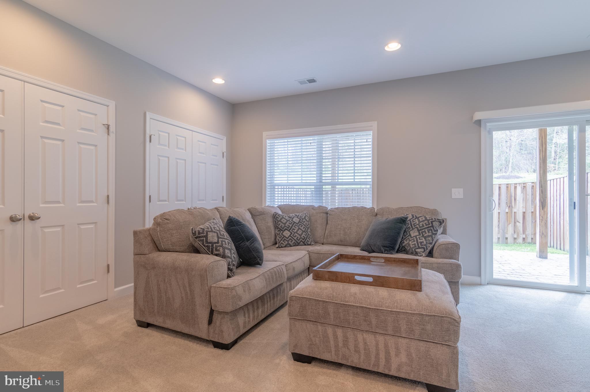 BELMONT RUN - Residential