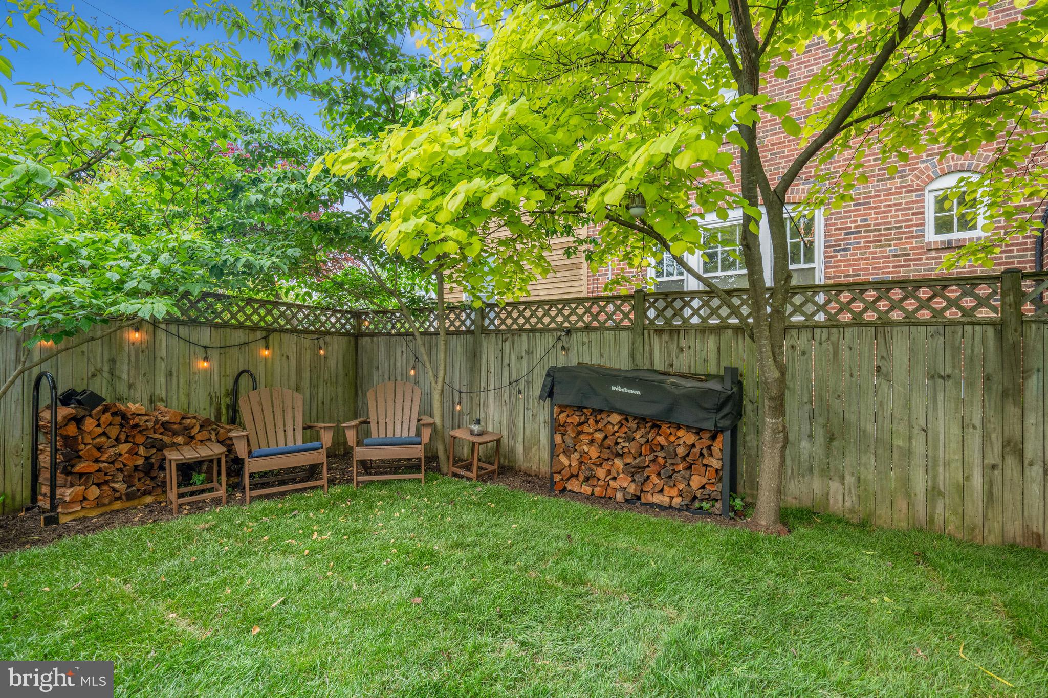 ROSEMONT - Residential