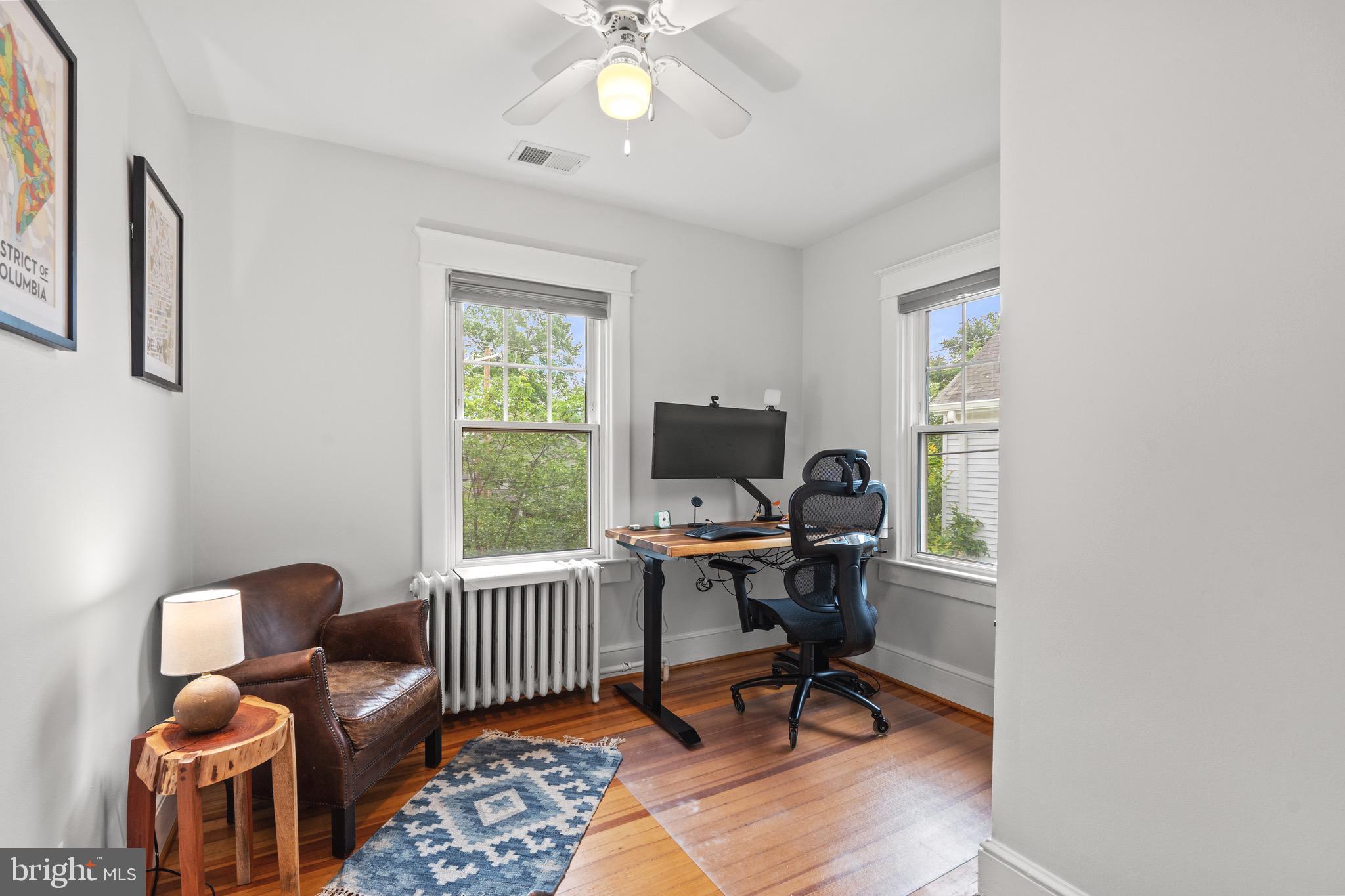 ROSEMONT - Residential