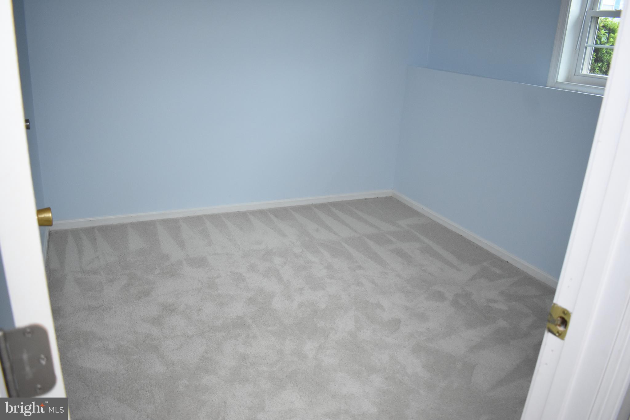 WAYSIDE VILLAGE - Residential Lease