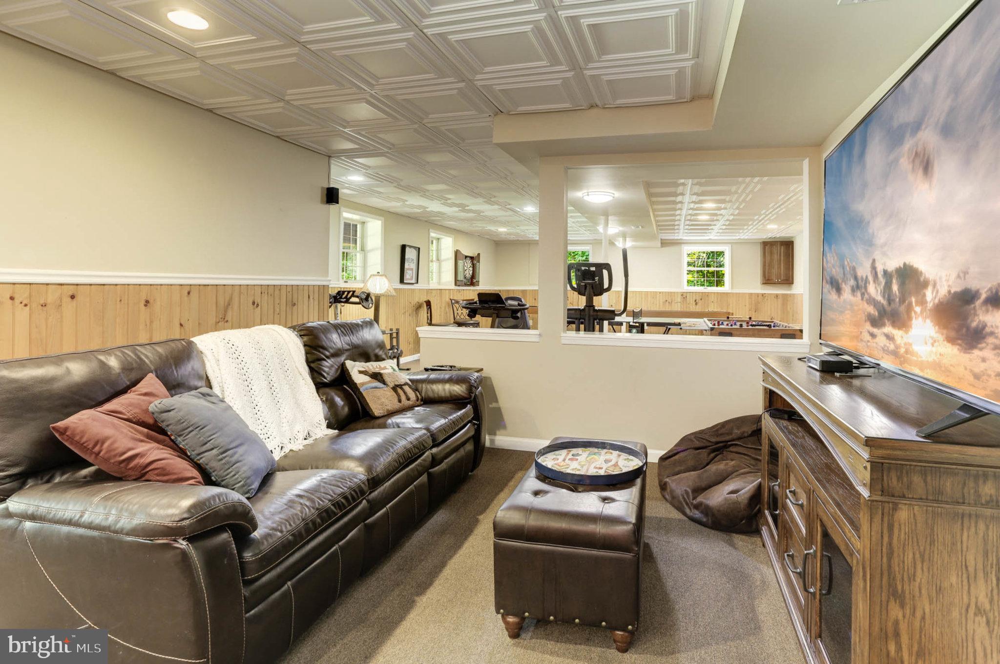 THE DOWNS - Residential