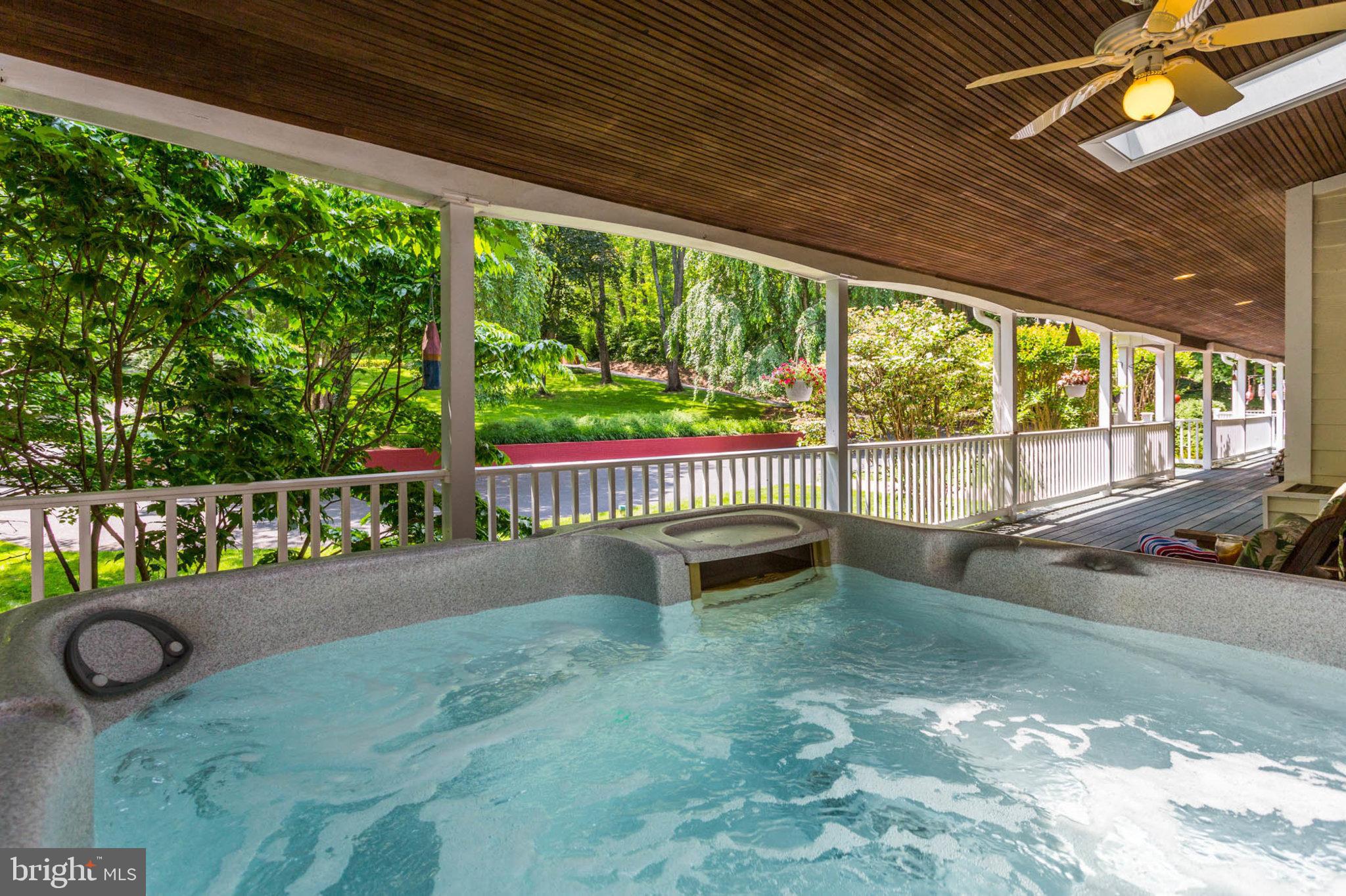 THE DOWNS - Residential