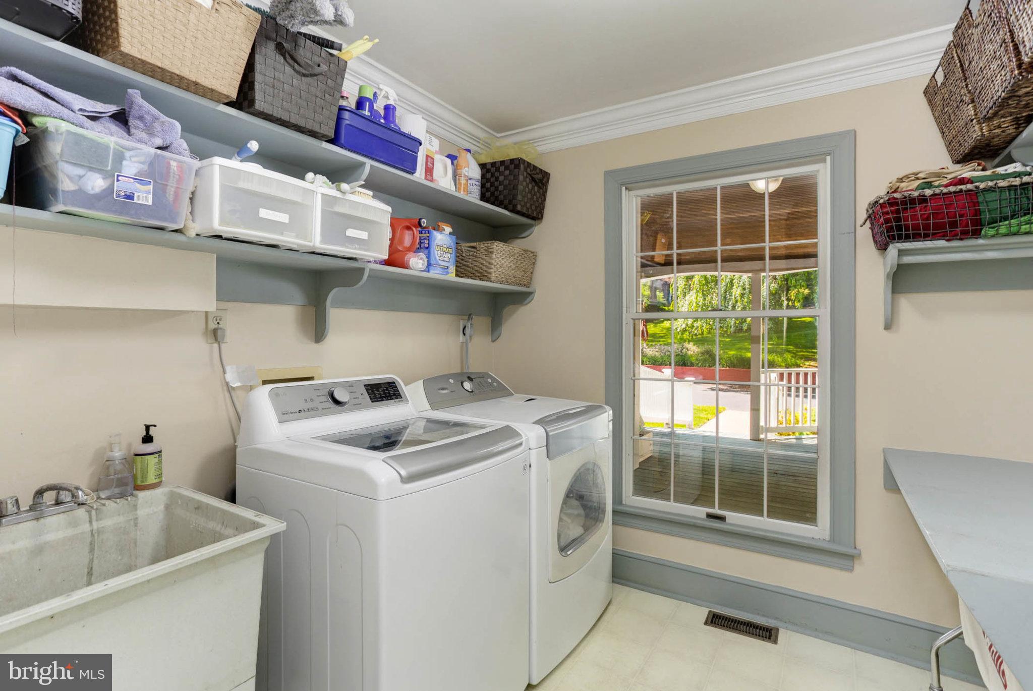 THE DOWNS - Residential