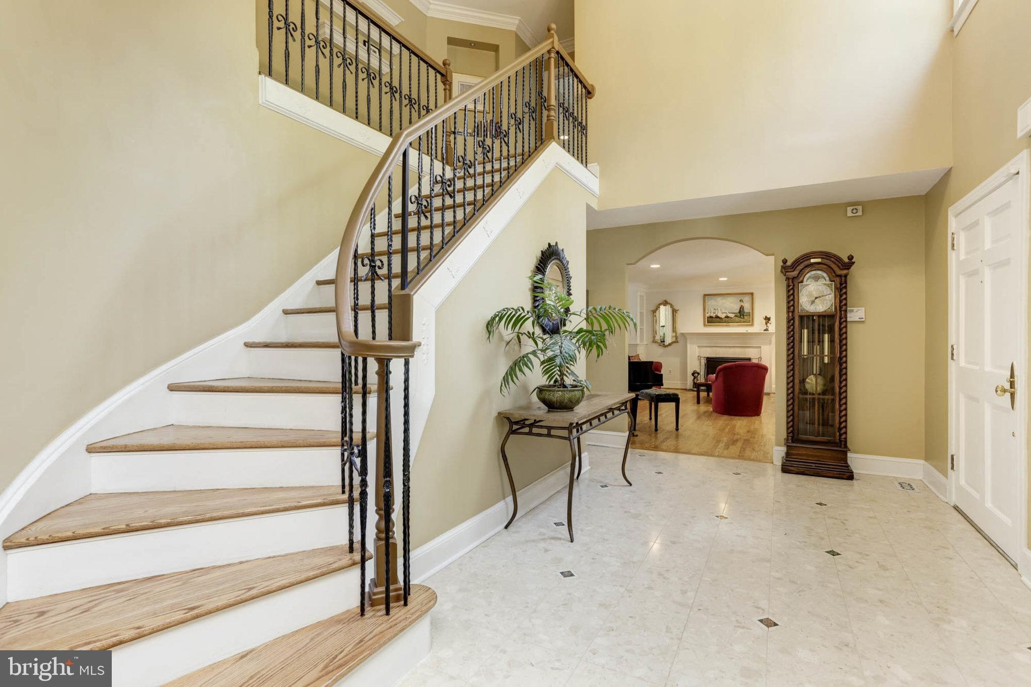 THE DOWNS - Residential