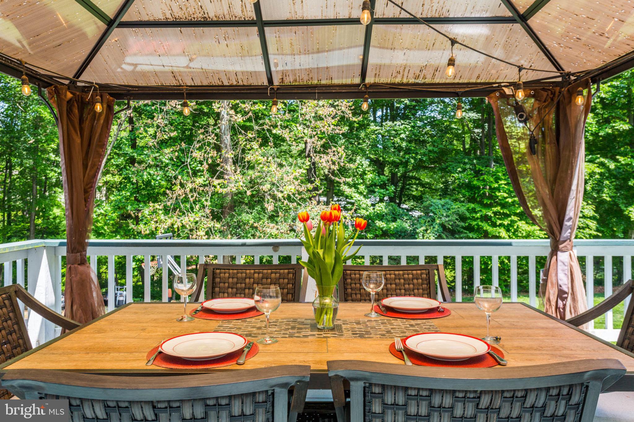 THE DOWNS - Residential