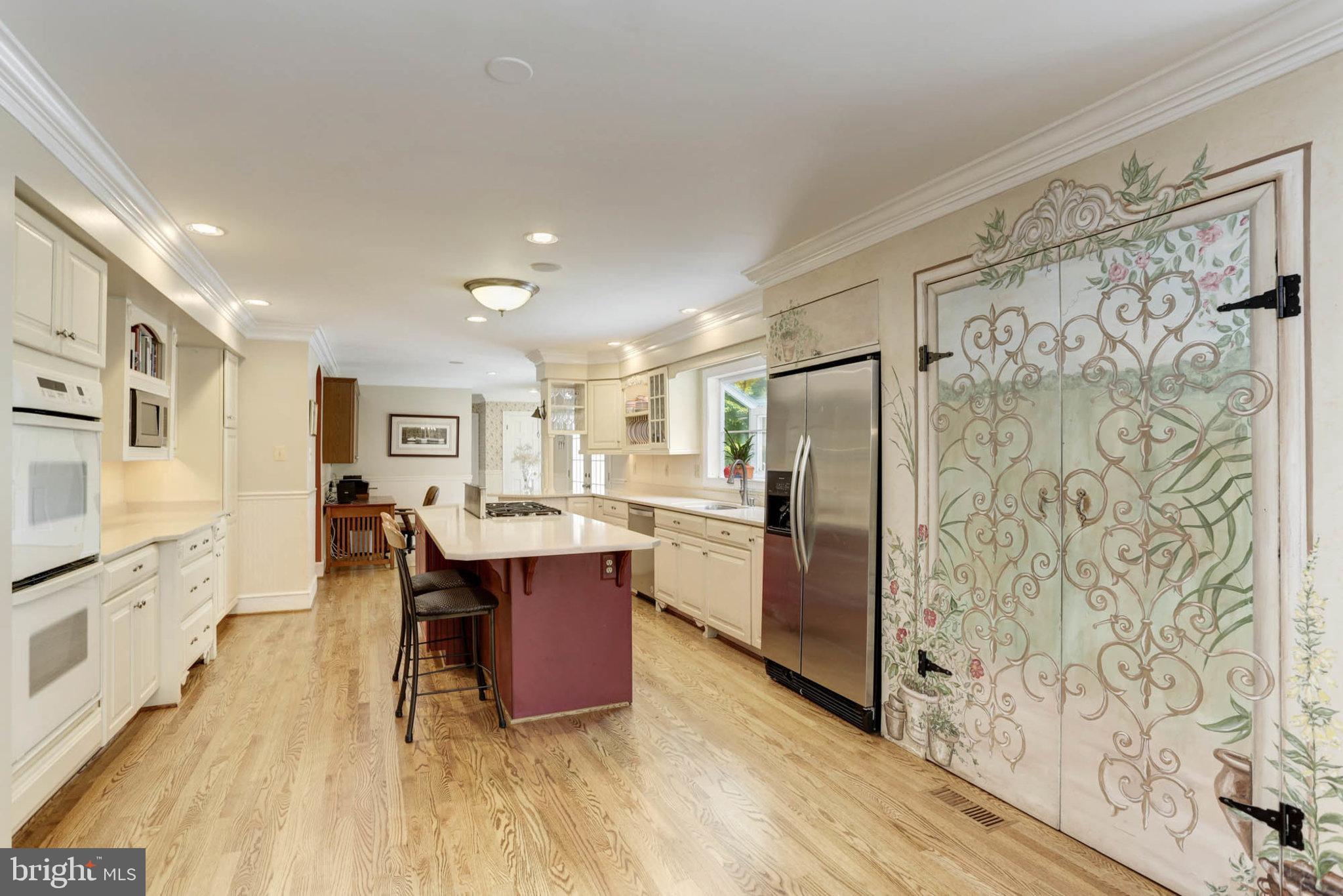 THE DOWNS - Residential