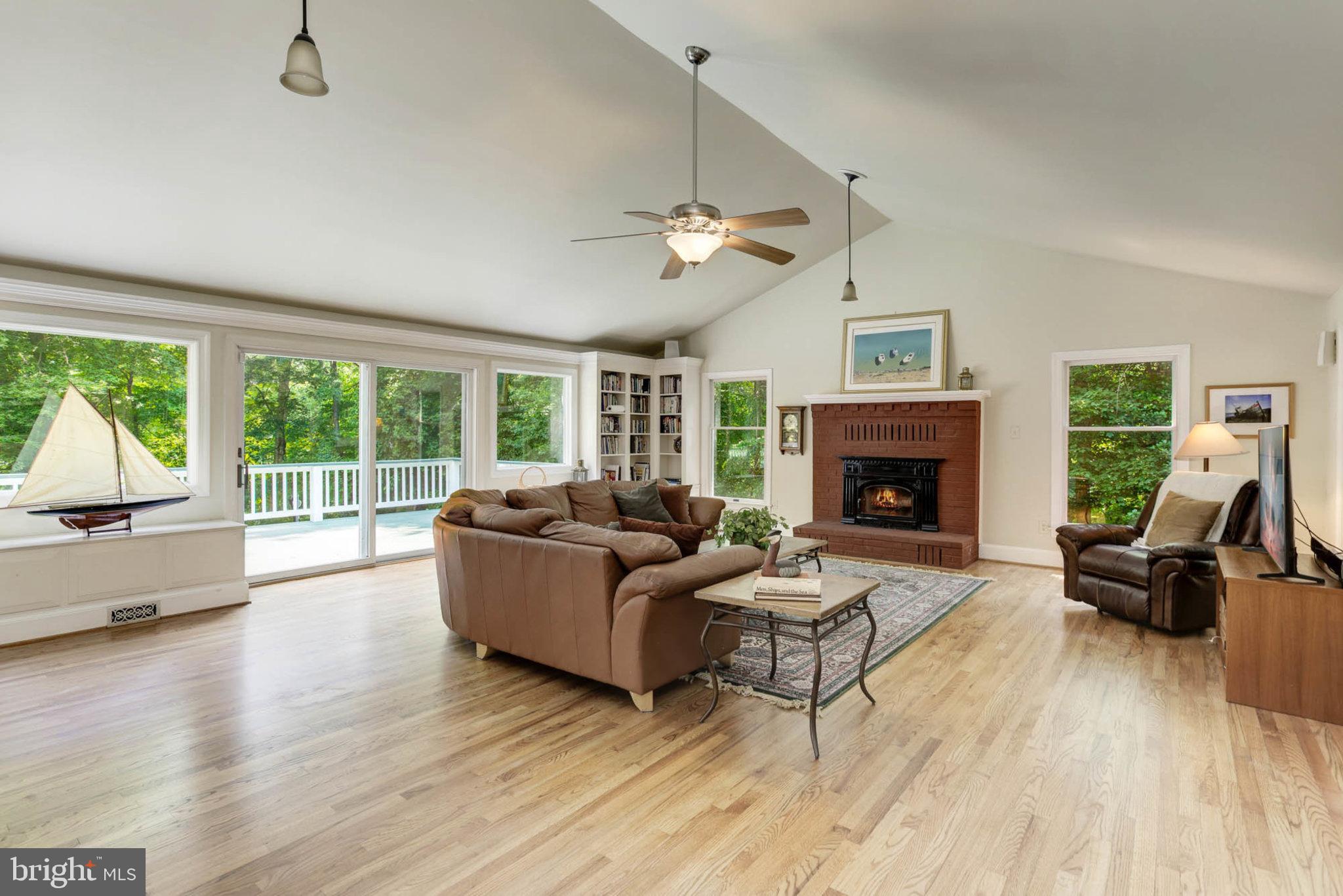 THE DOWNS - Residential