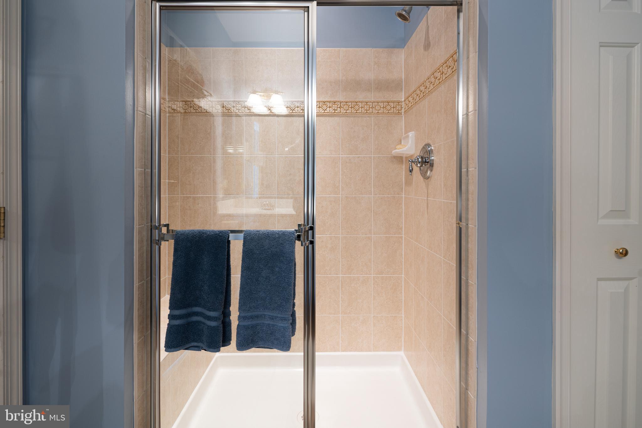 HEARTHSTONE AT VILLAGE CREST CONDOMINIUMS - Residential