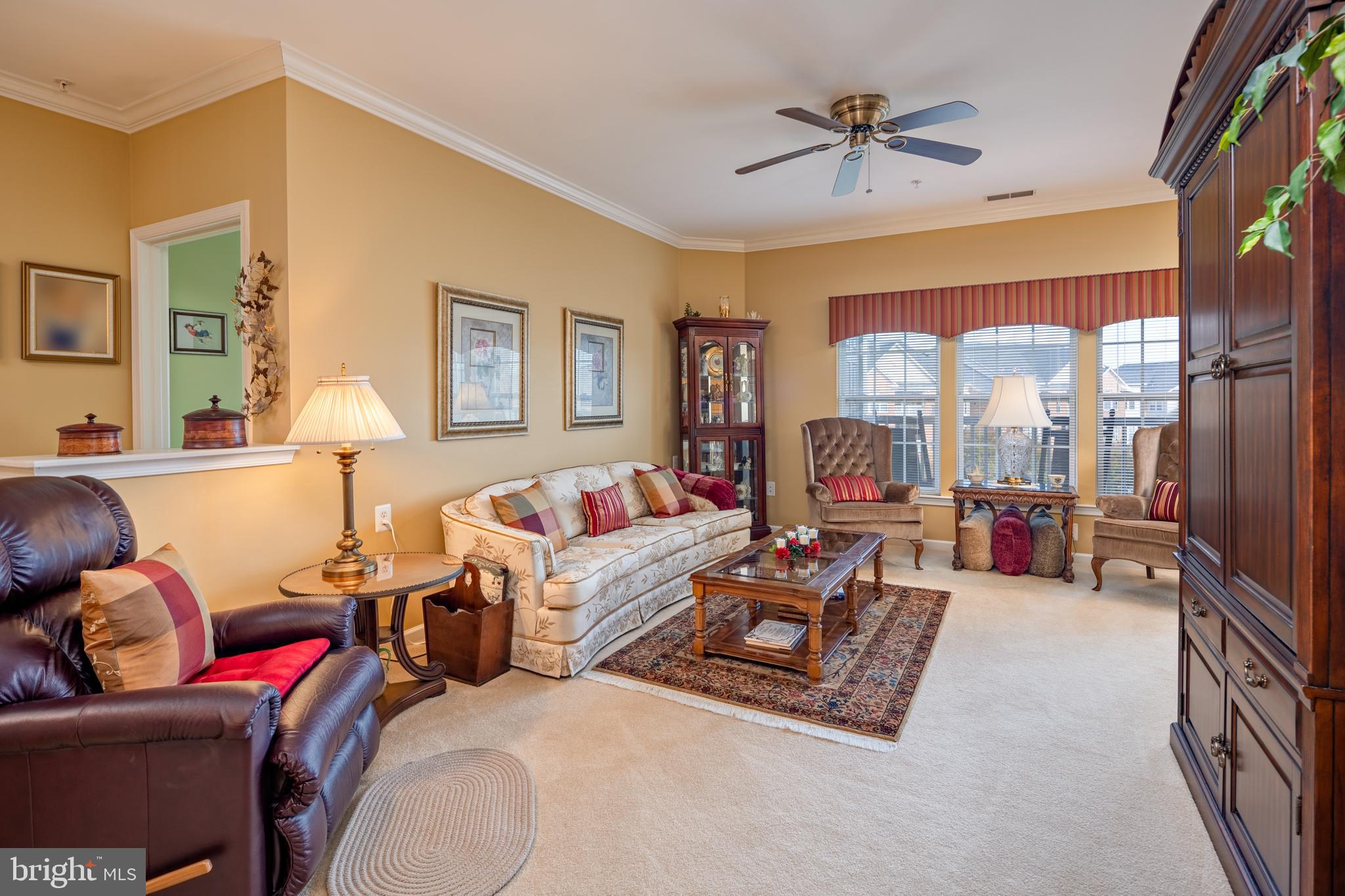 HEARTHSTONE AT VILLAGE CREST CONDOMINIUMS - Residential