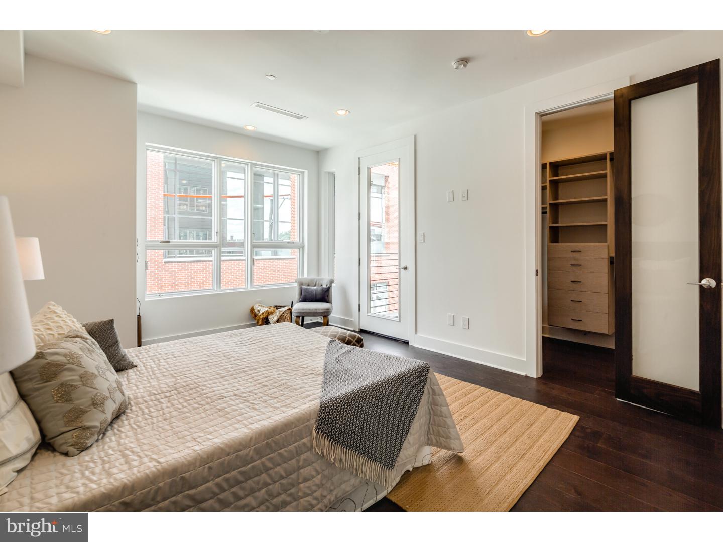 BELLA VISTA - Residential