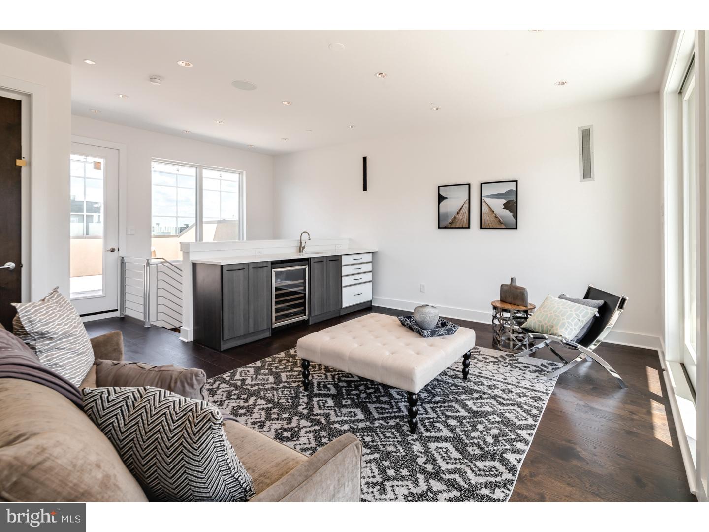 BELLA VISTA - Residential