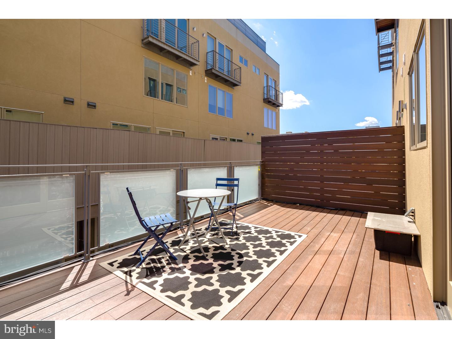 BELLA VISTA - Residential