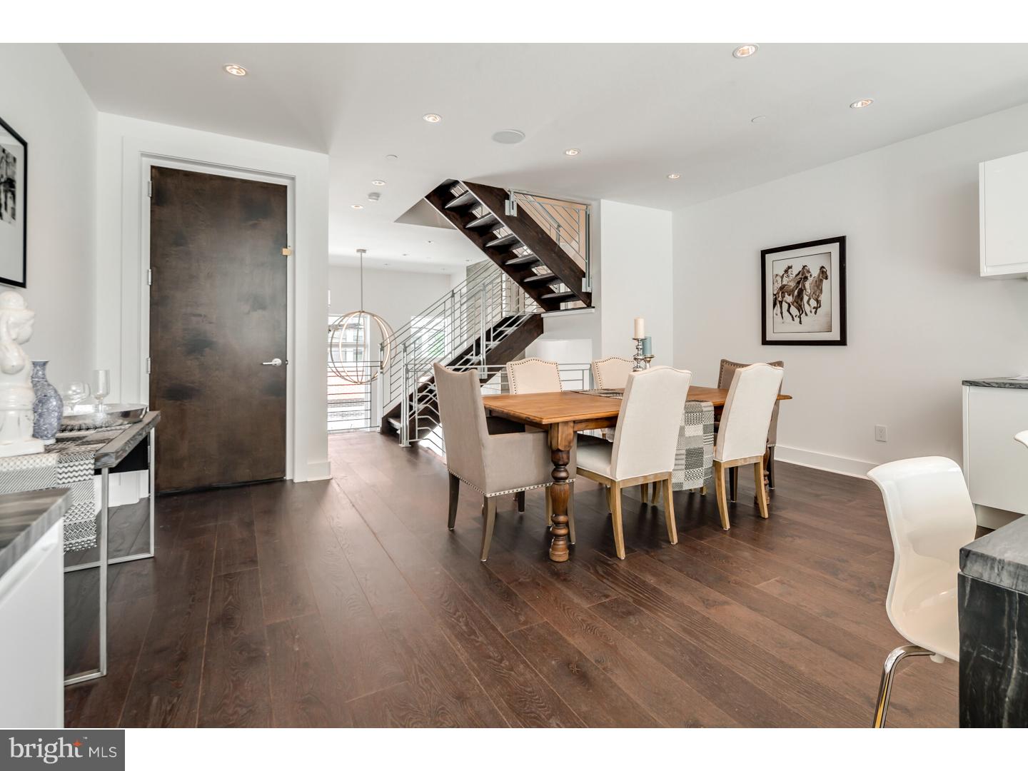 BELLA VISTA - Residential