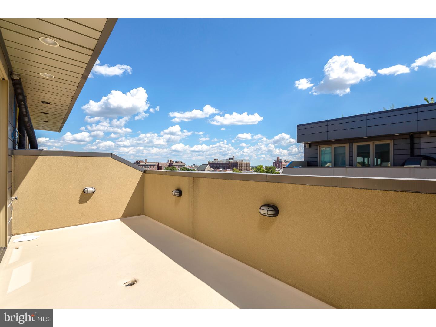 BELLA VISTA - Residential