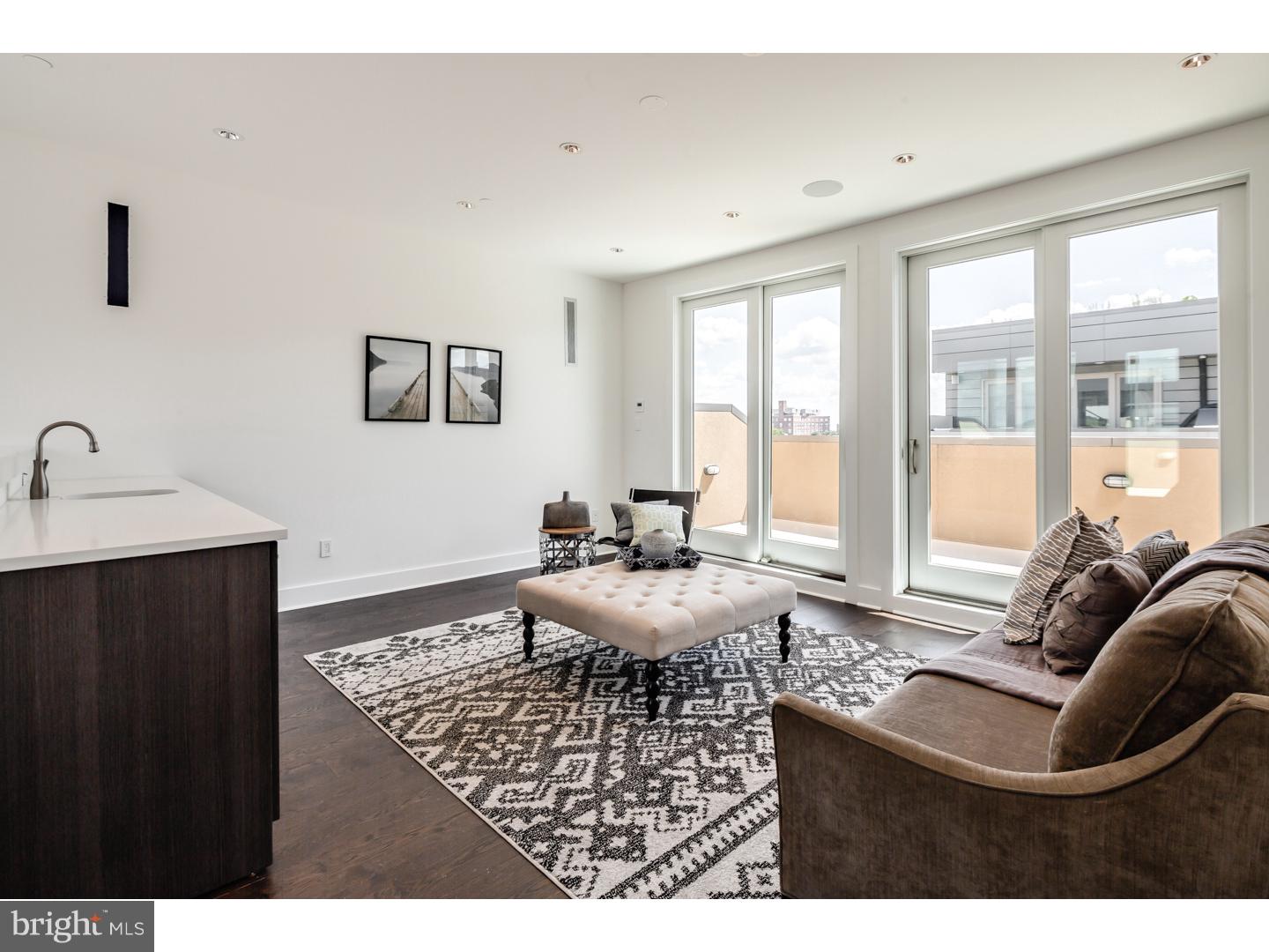 BELLA VISTA - Residential