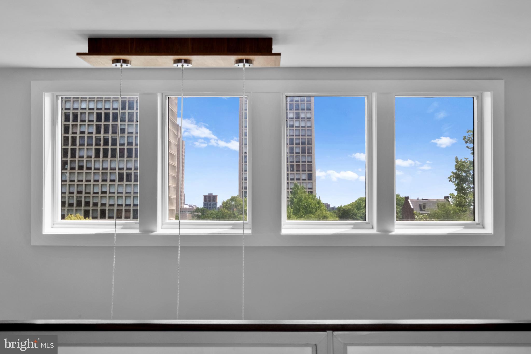 SOCIETY HILL - Residential