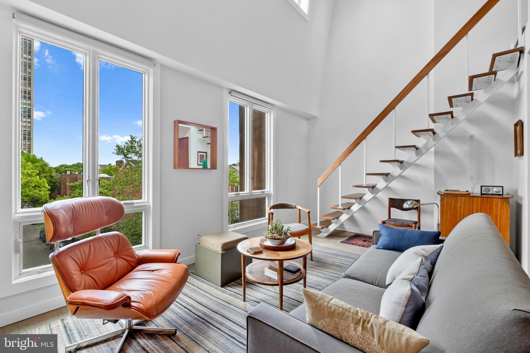 SOCIETY HILL - Residential