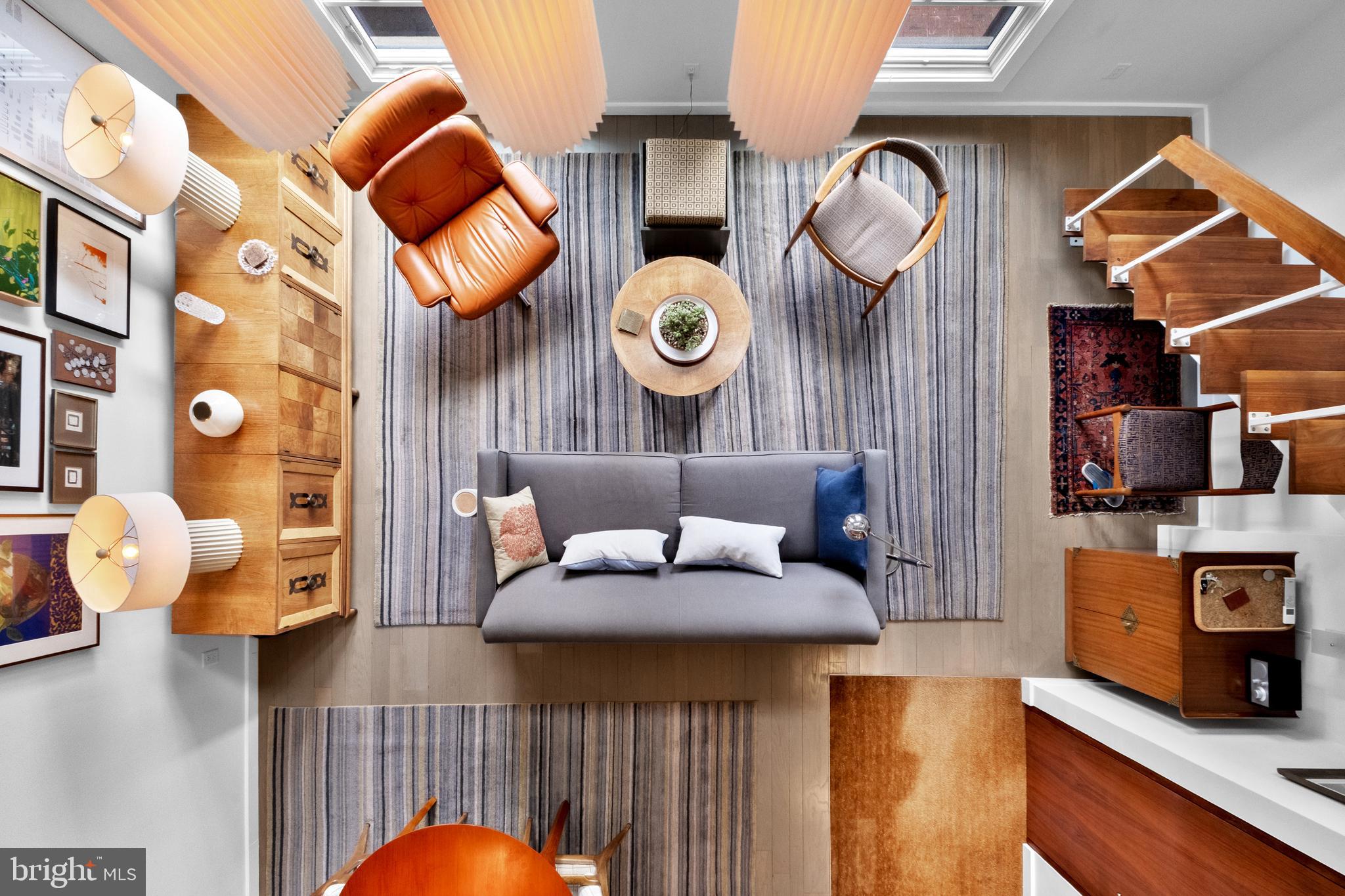 SOCIETY HILL - Residential