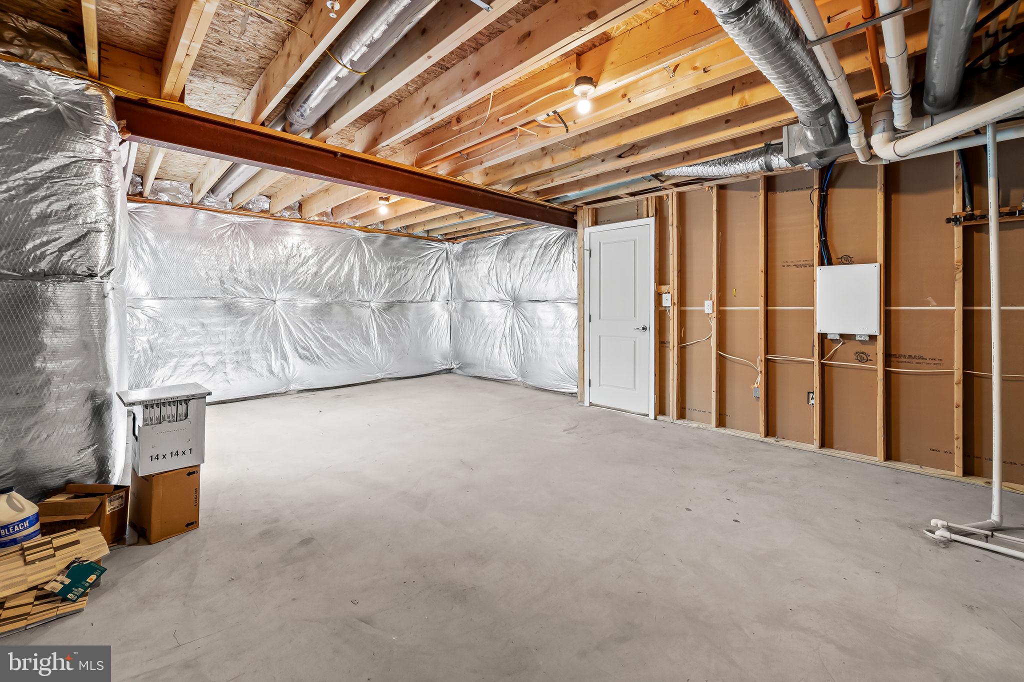 HAWKINS MANOR - Residential