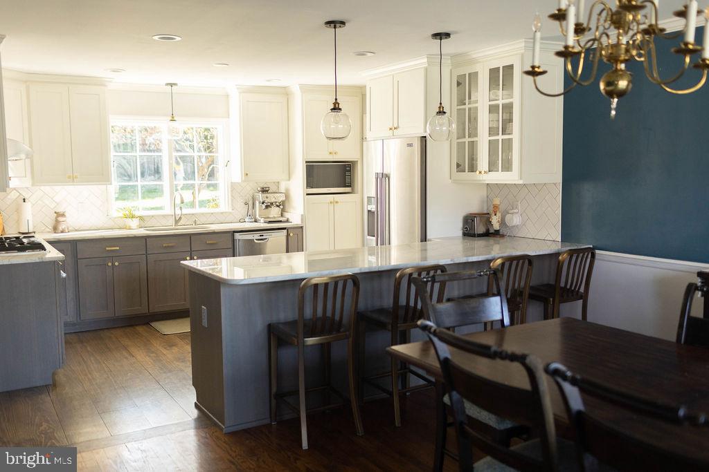 SPRING VALLEY - Residential