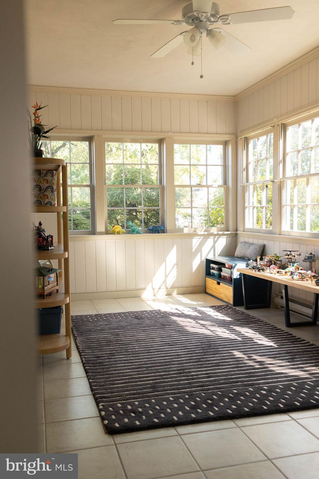 SPRING VALLEY - Residential