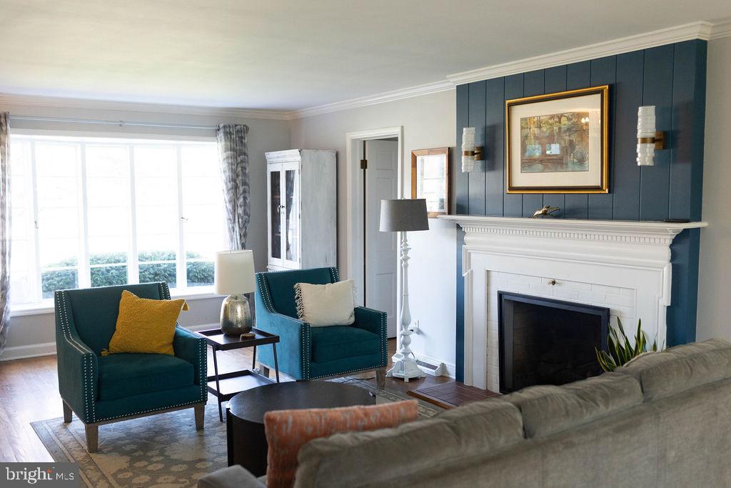 SPRING VALLEY - Residential