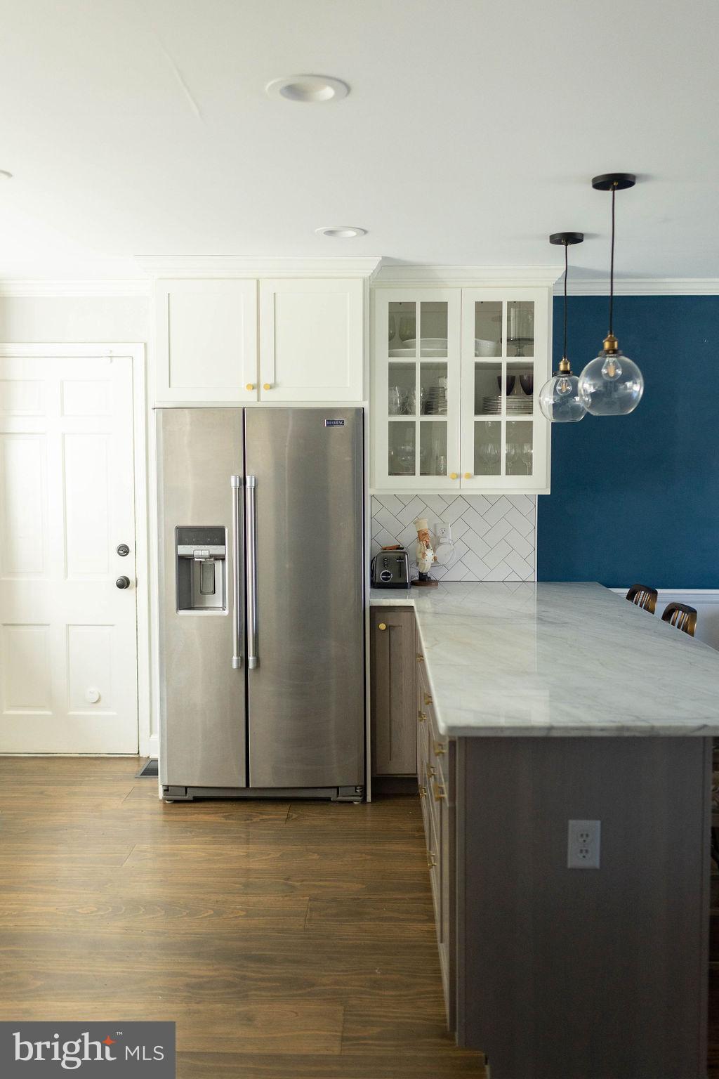 SPRING VALLEY - Residential