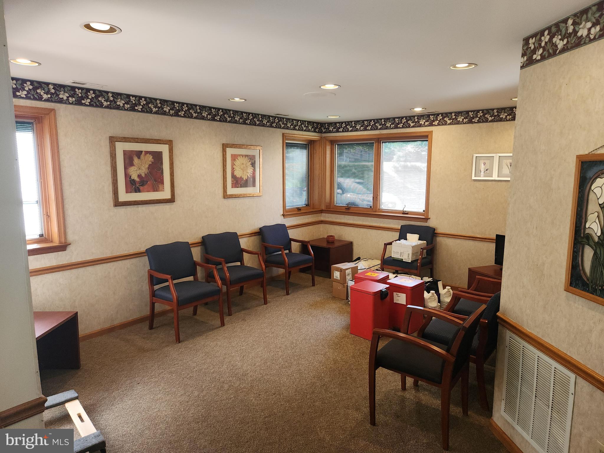 360 MIDDLETOWN BOULEVARD
