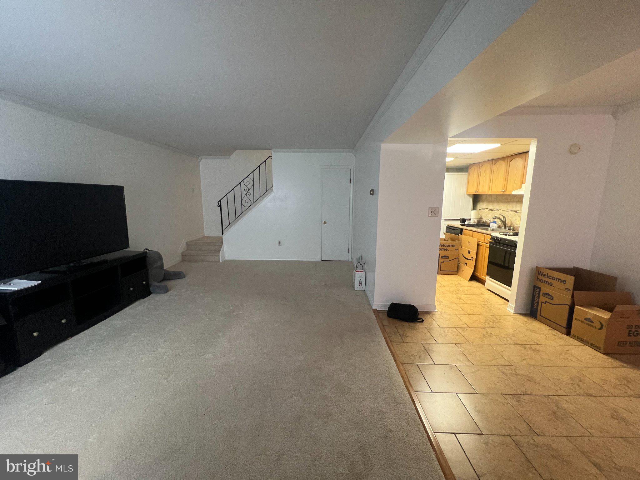 2904 STATE HILL RD F9