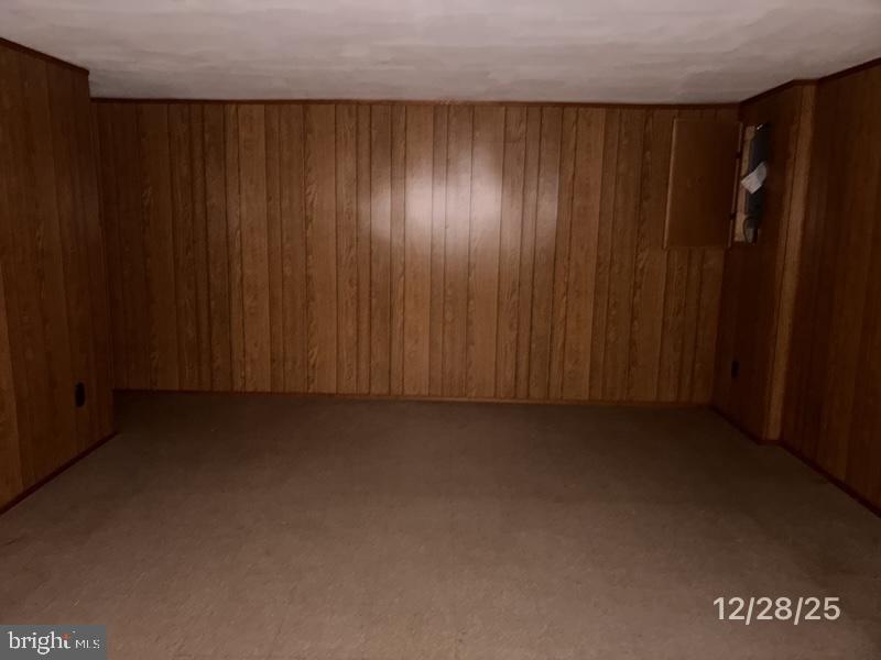 ESSEX PLACE - Residential