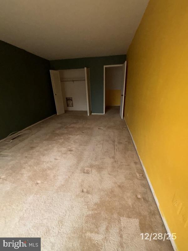 ESSEX PLACE - Residential