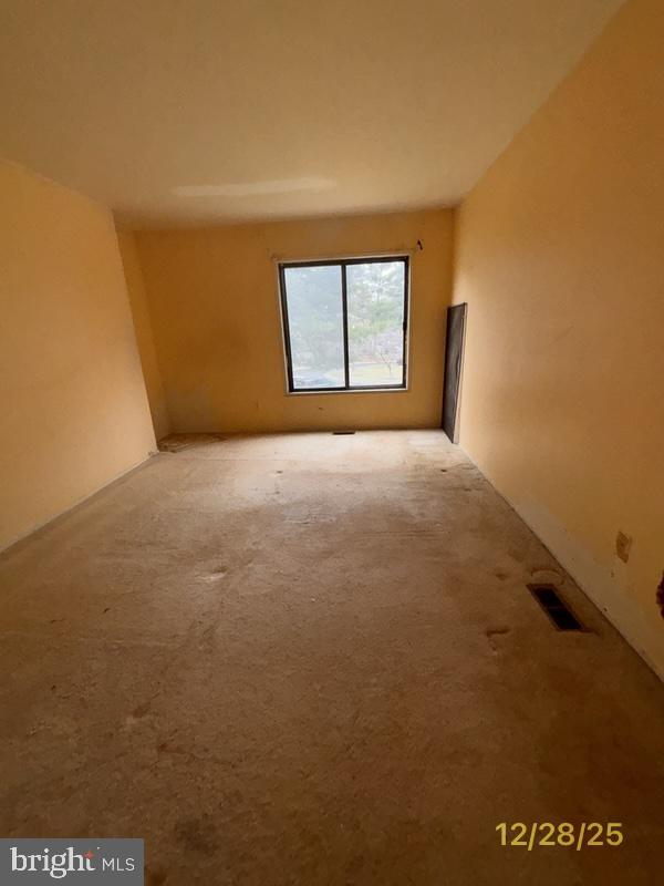 ESSEX PLACE - Residential