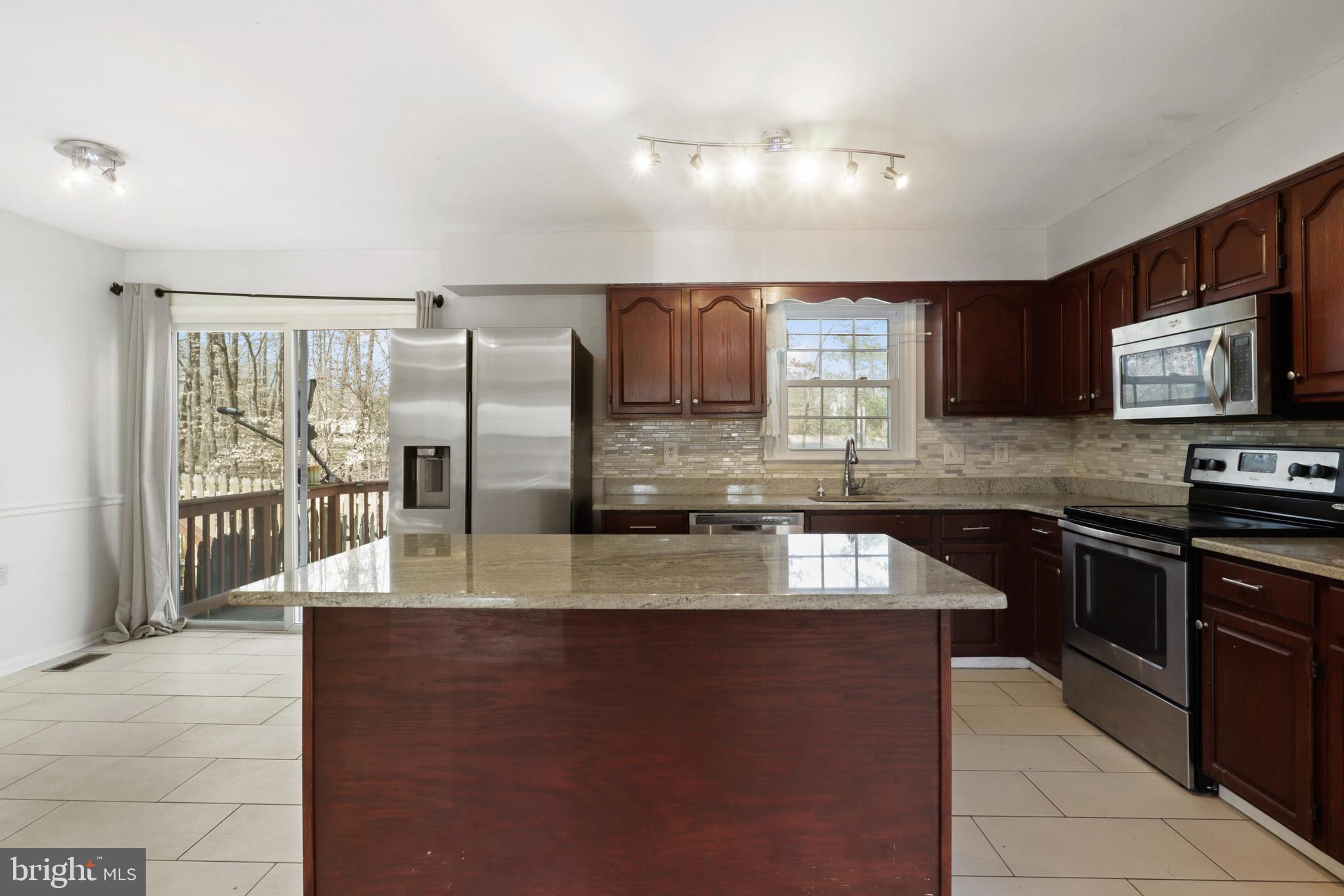 WESTRIDGE - Residential Lease