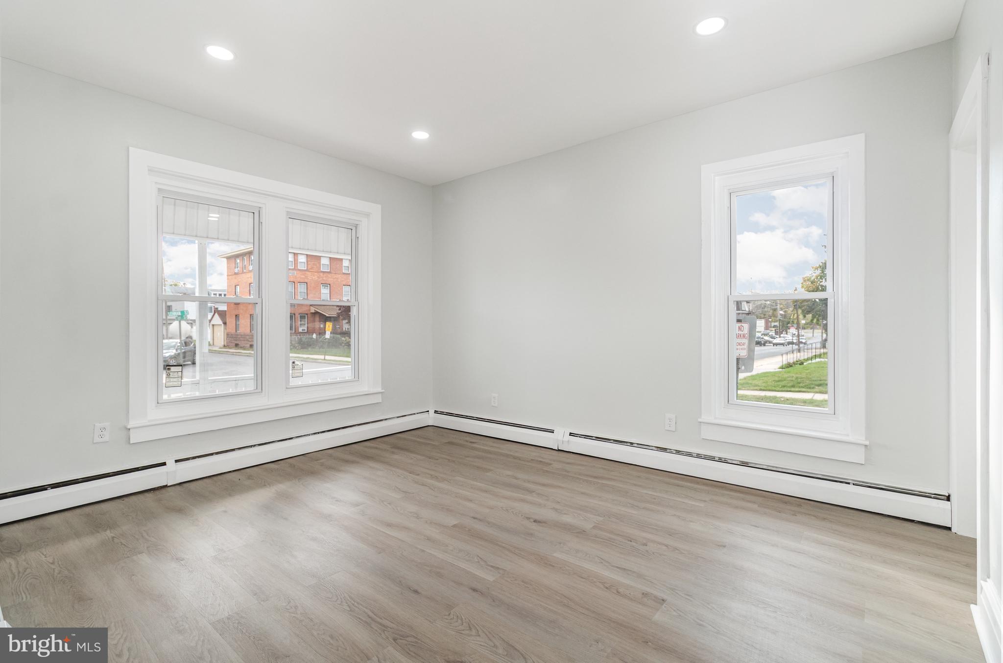 1229 LEHMAN STREET