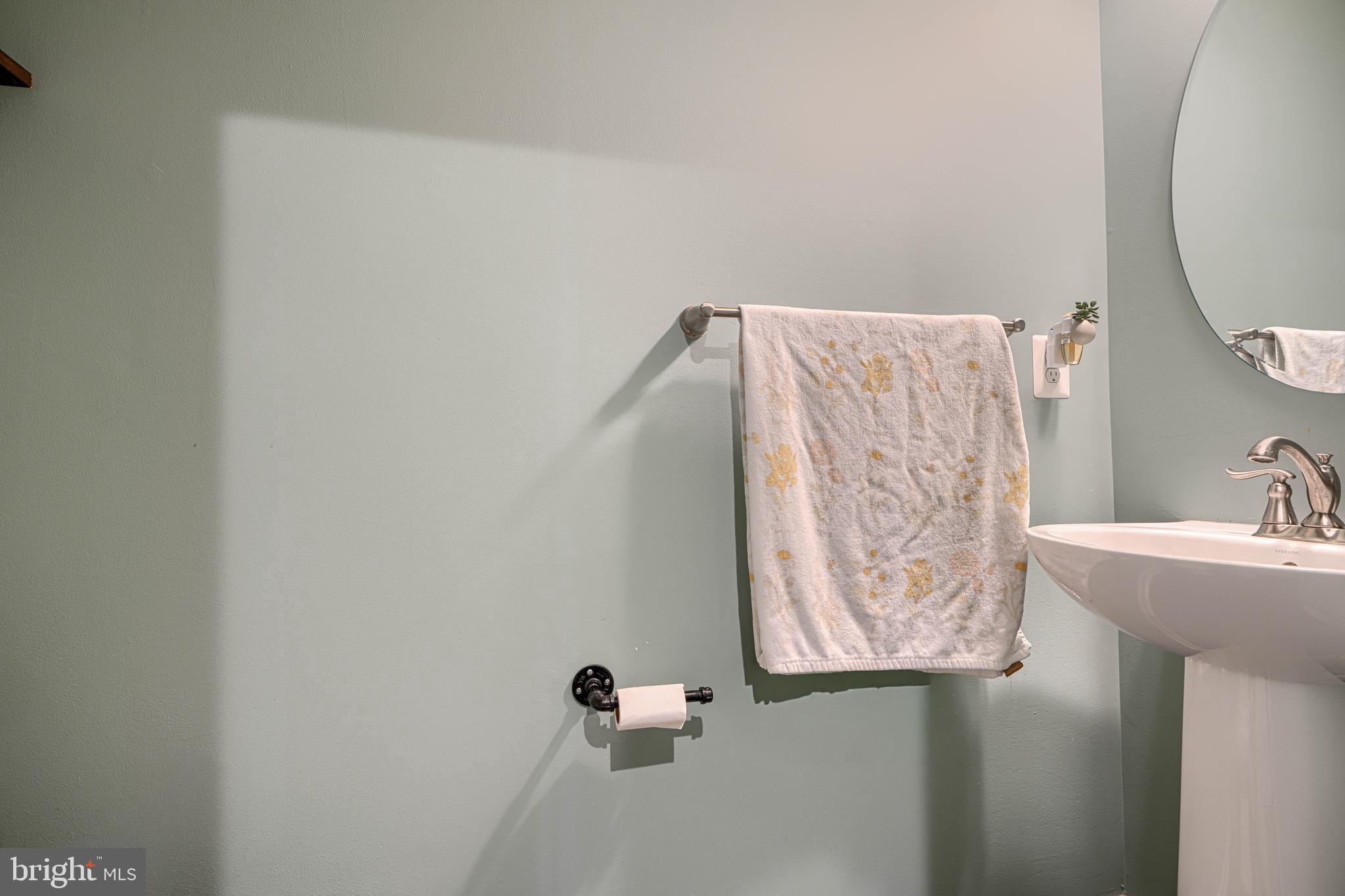 SCENIC MANOR - Residential