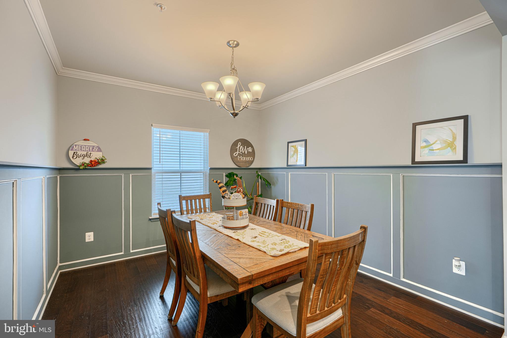 SCENIC MANOR - Residential