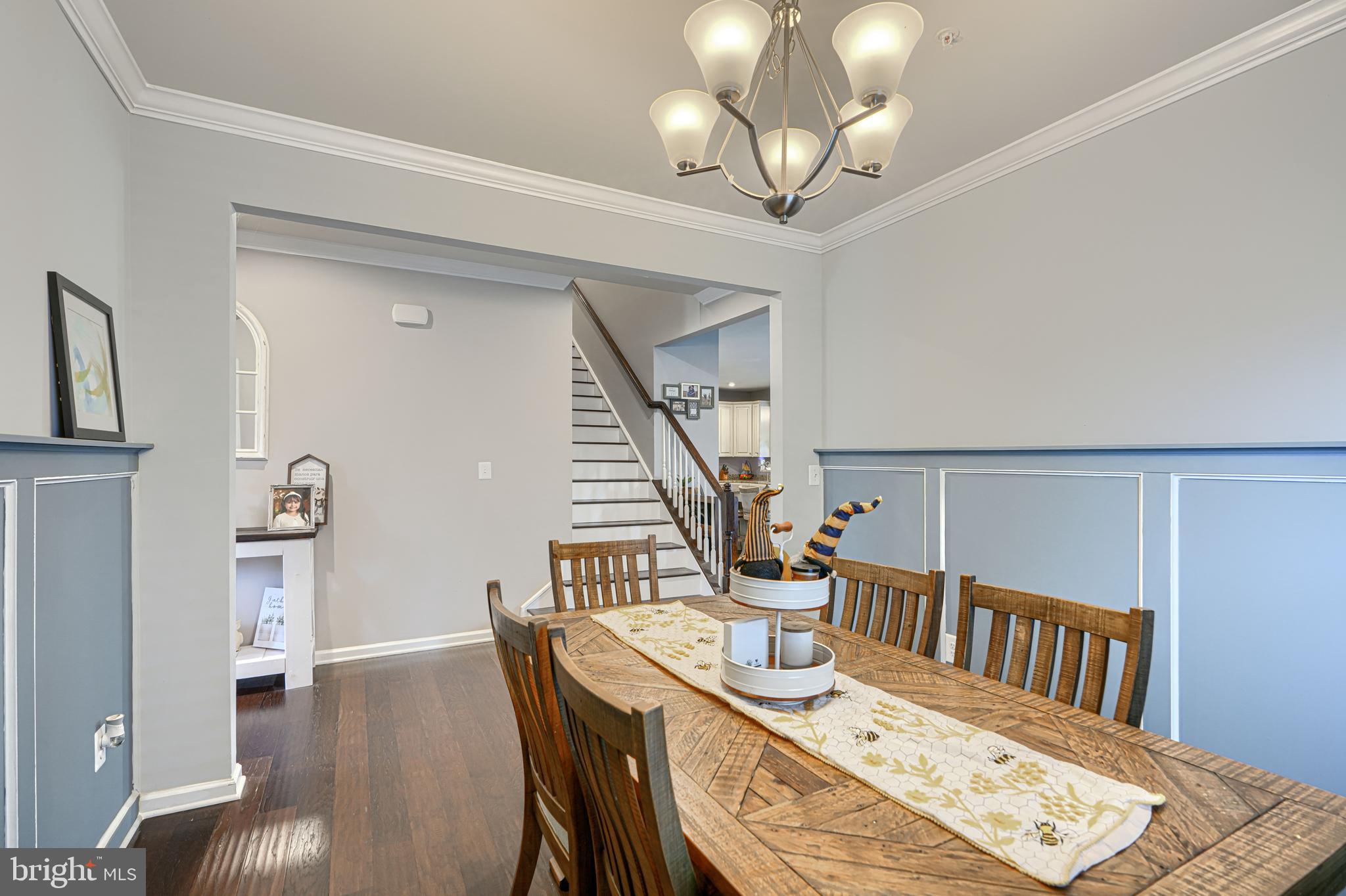 SCENIC MANOR - Residential