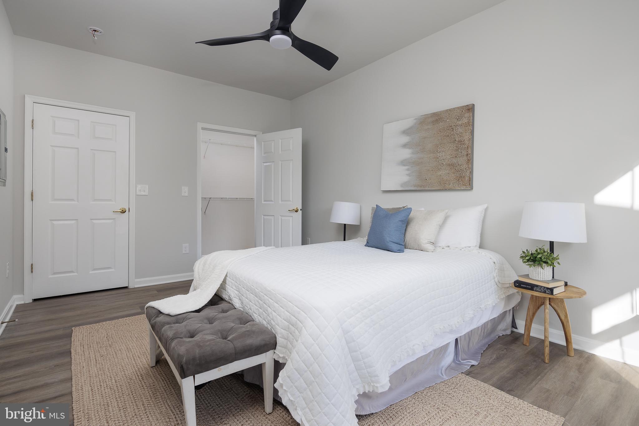 PALAZZO AT PARK CENTER - Residential