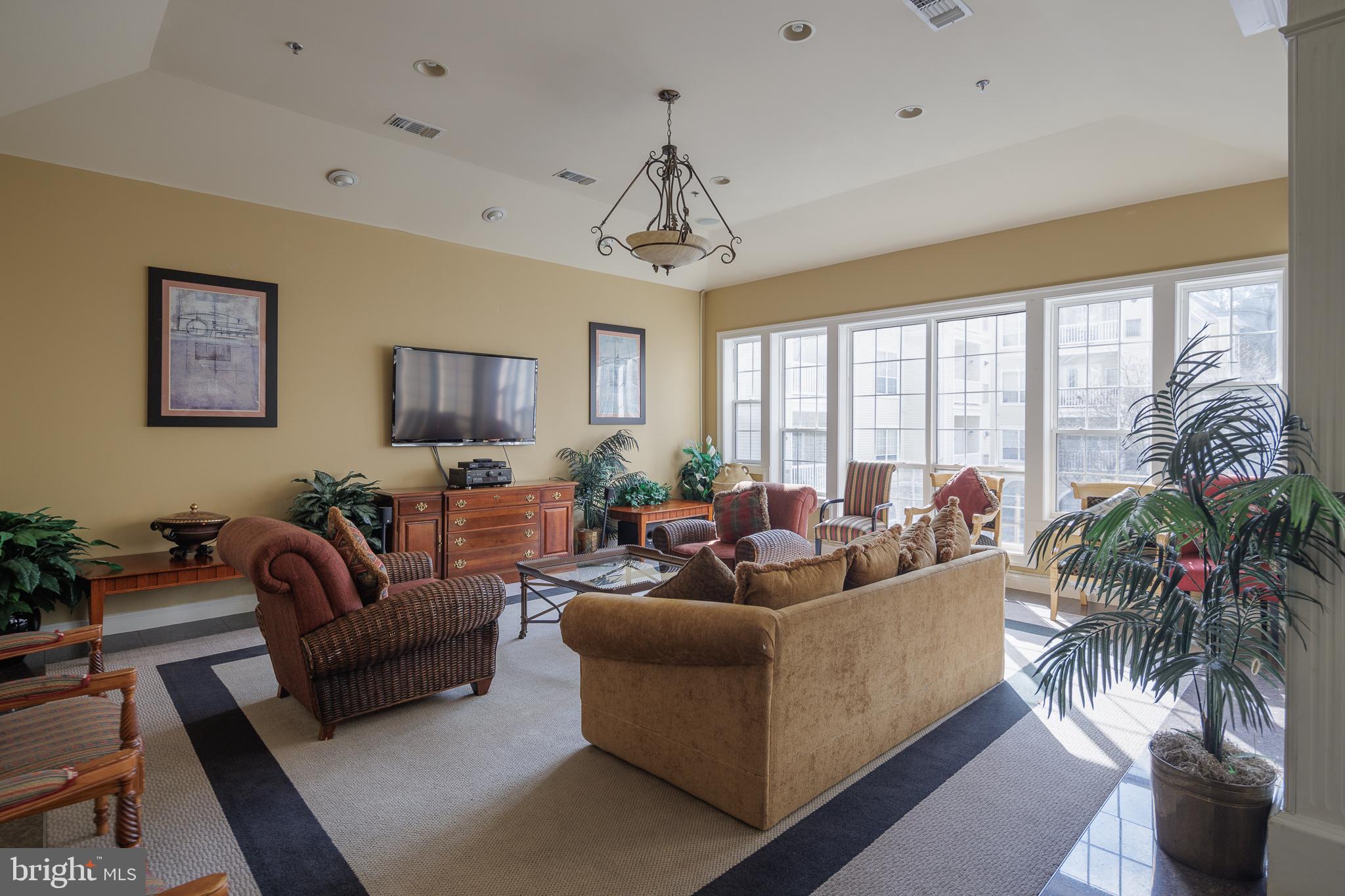 PALAZZO AT PARK CENTER - Residential