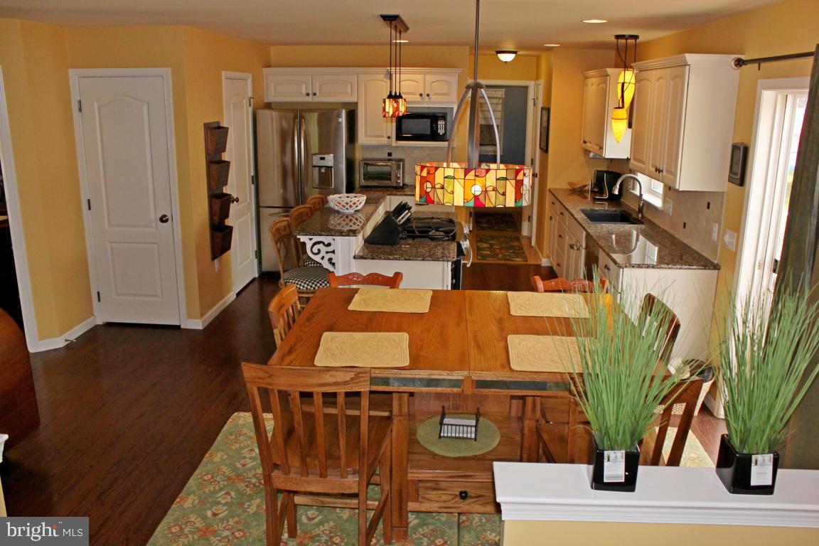 SUNSET RIDGE - Residential