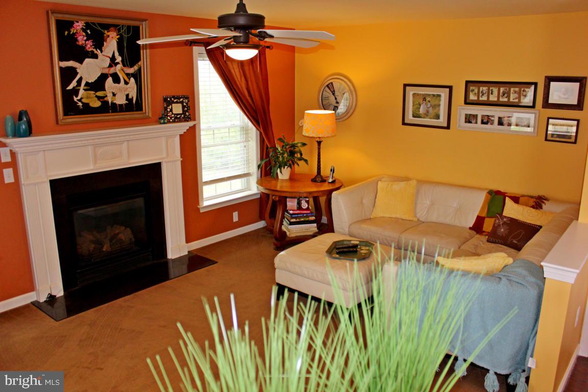 SUNSET RIDGE - Residential