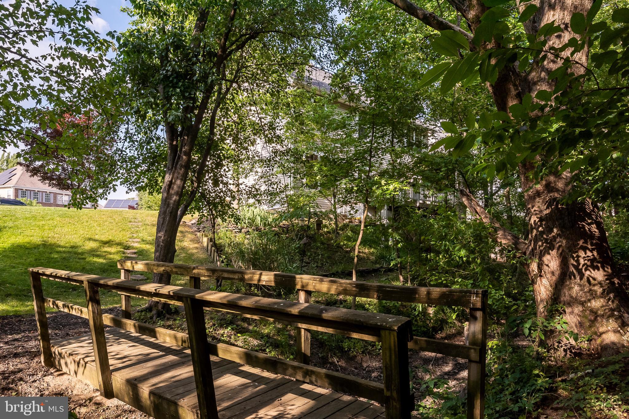 CROFTON FARMS - Residential