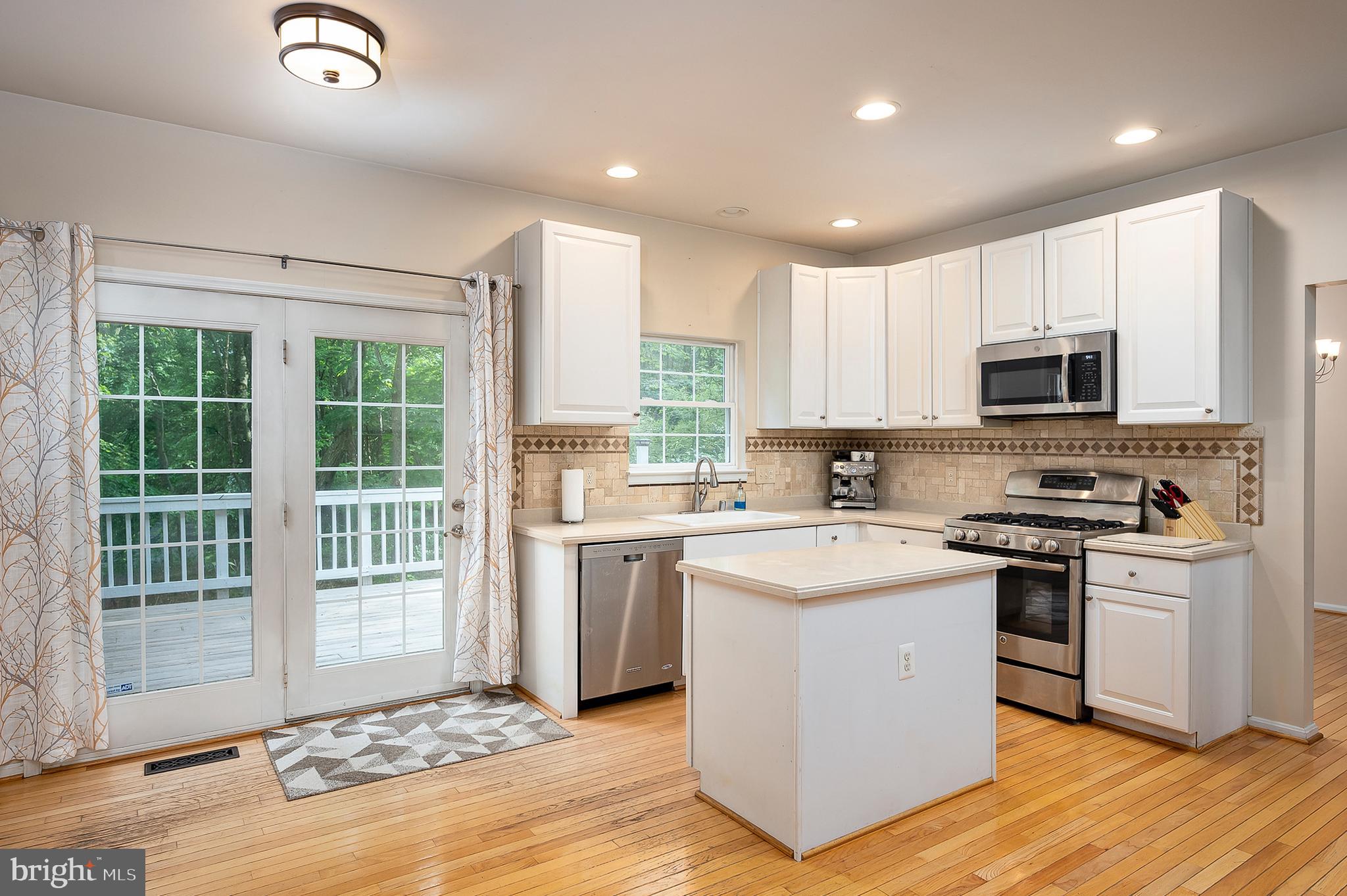 CROFTON FARMS - Residential