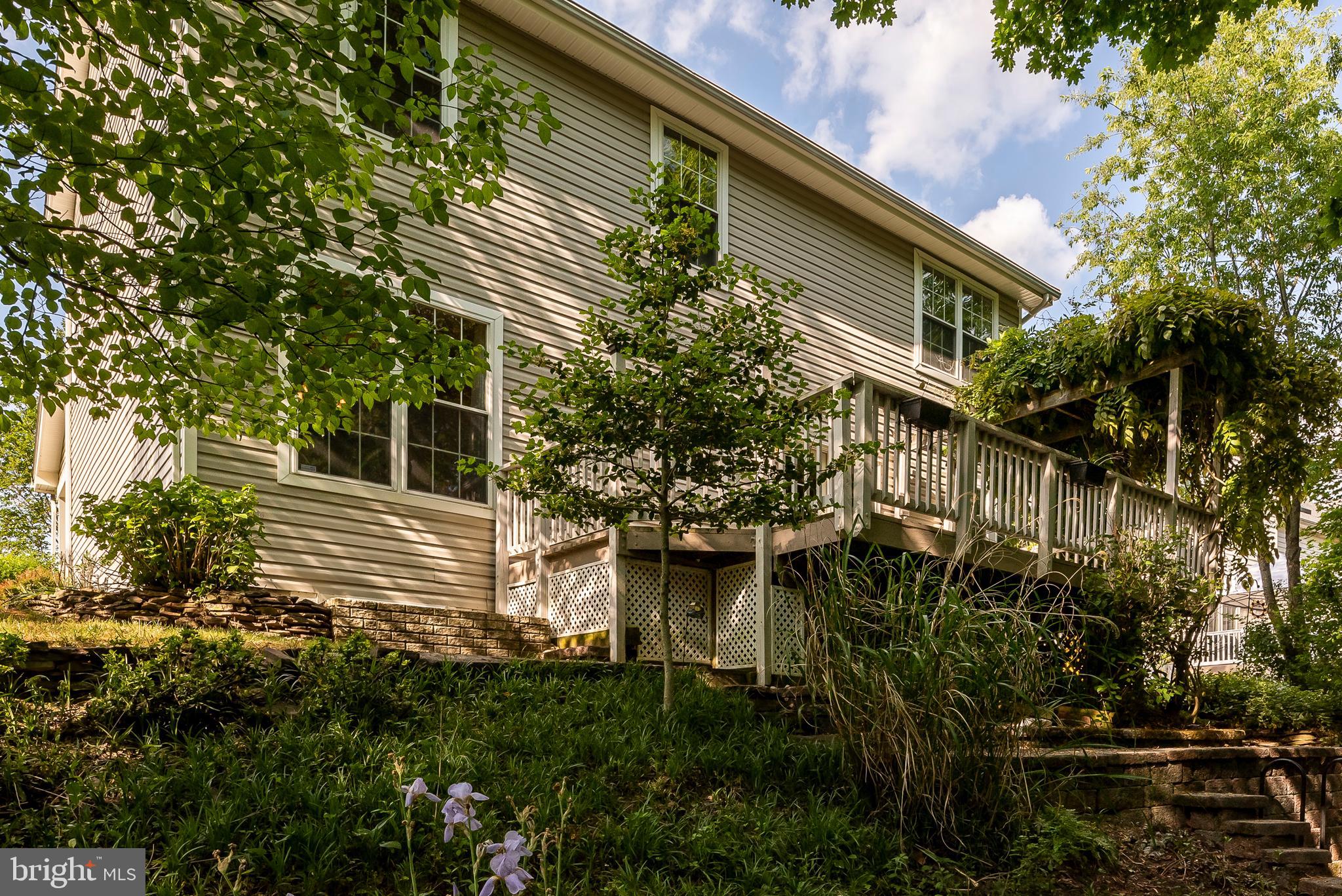 CROFTON FARMS - Residential