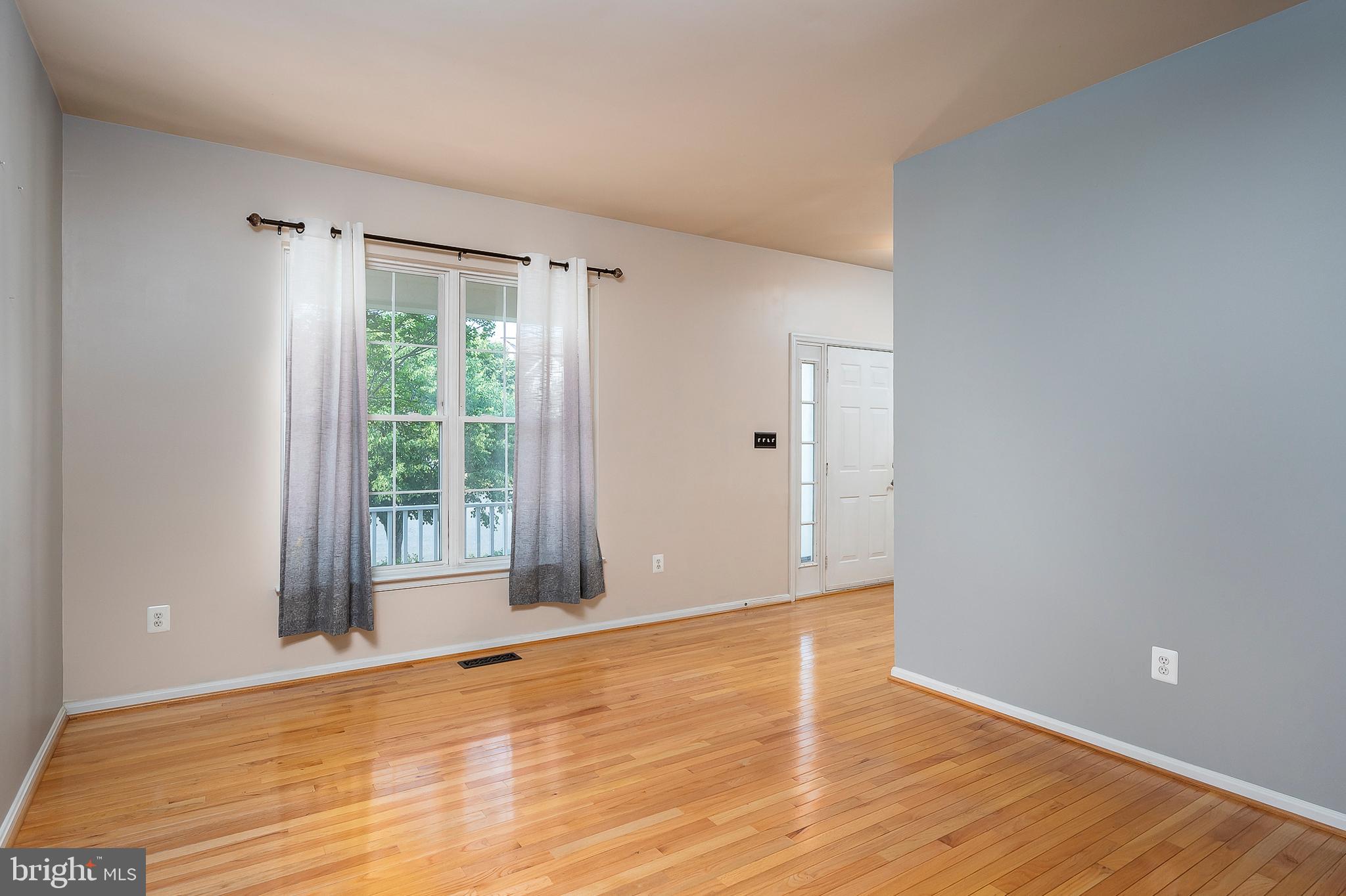 CROFTON FARMS - Residential