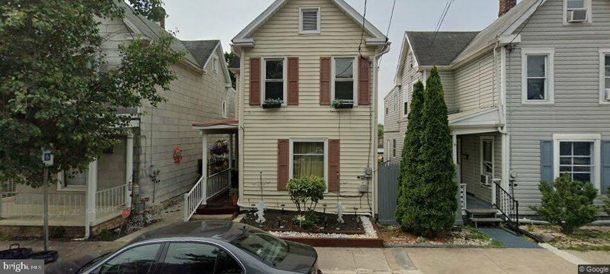 Welcome to this beloved family home located on quiet side street  in Chambersburg offering a functional layout and convenient location. Main level features a spacious living area, separate dining space, and an eat-in kitchen with a recent kitchen upgrade. Upper level includes multiple bedrooms and a full bath, providing comfortable living space.
Additional highlights include a backyard suitable for outdoor enjoyment or entertaining. Property is conveniently situated near shopping, dining, parks, and major commuter routes.
Ideal for owner-occupants or investors. Schedule your showing today.