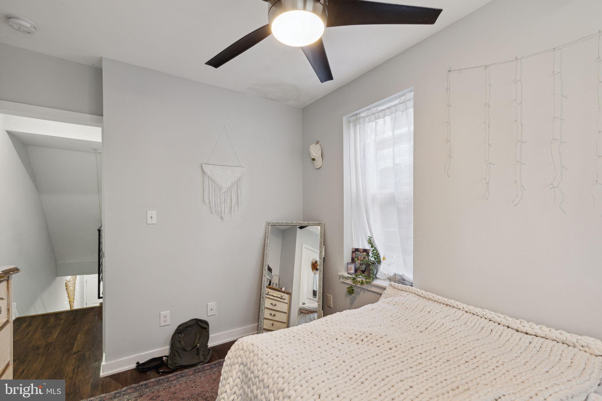 TEMPLE UNIVERSITY - Residential Lease