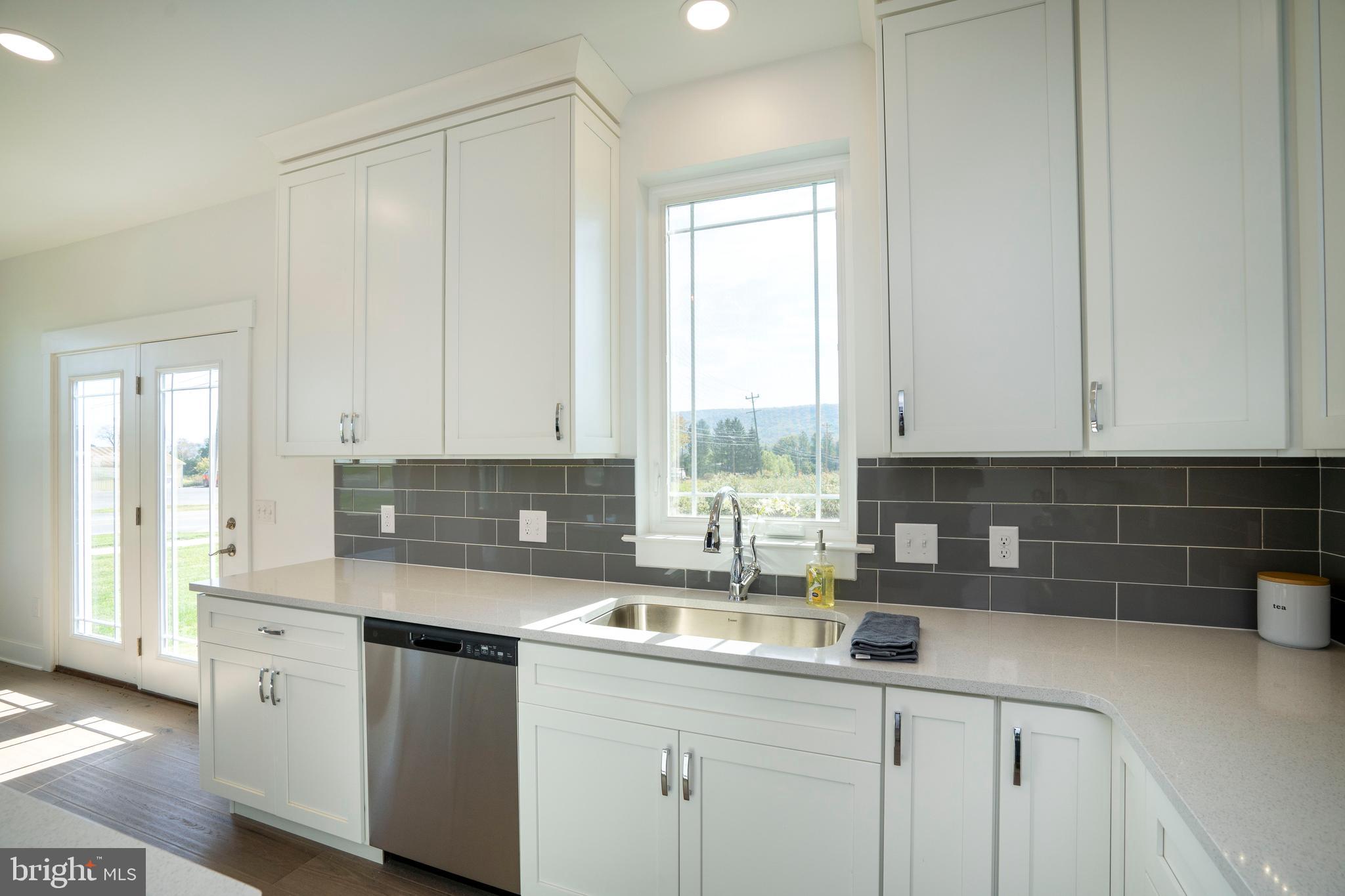 ORCHARD VIEW - Residential