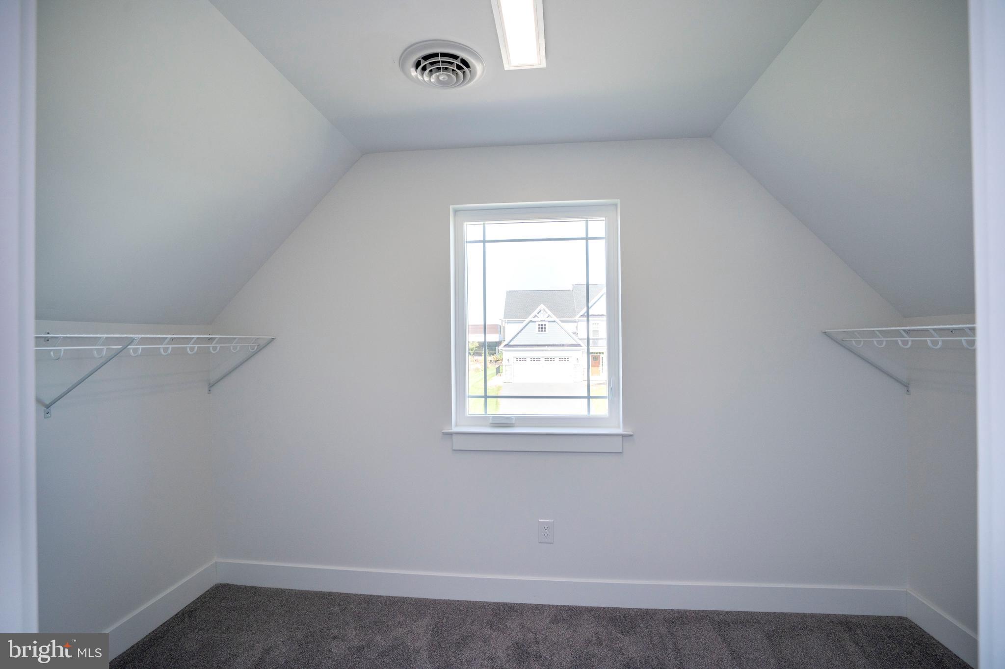 ORCHARD VIEW - Residential