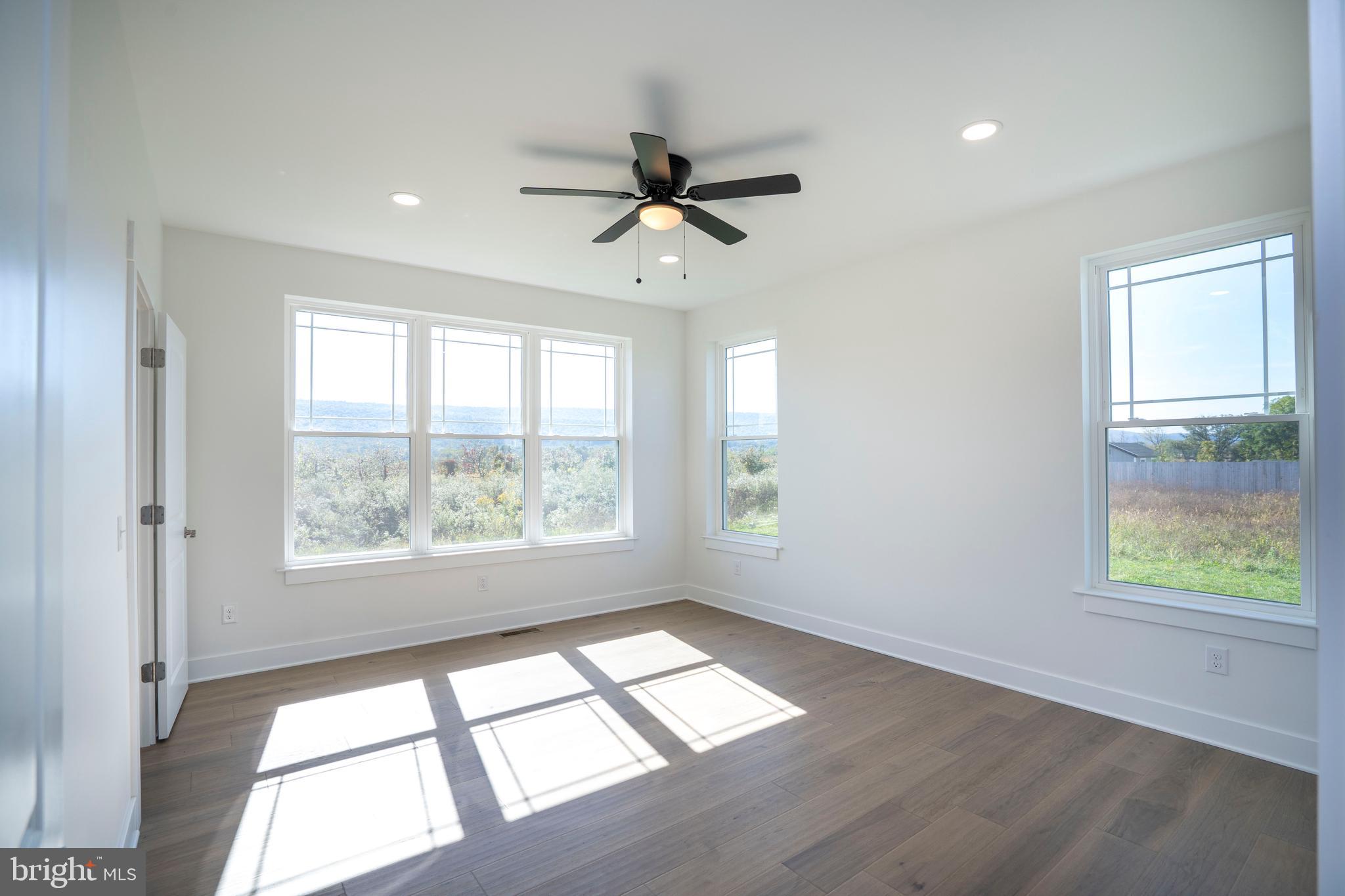 ORCHARD VIEW - Residential